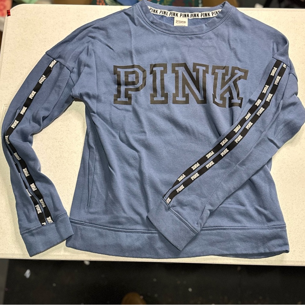 Victoria secret PINK blue sweater with checkered logo border on sleep, size XS